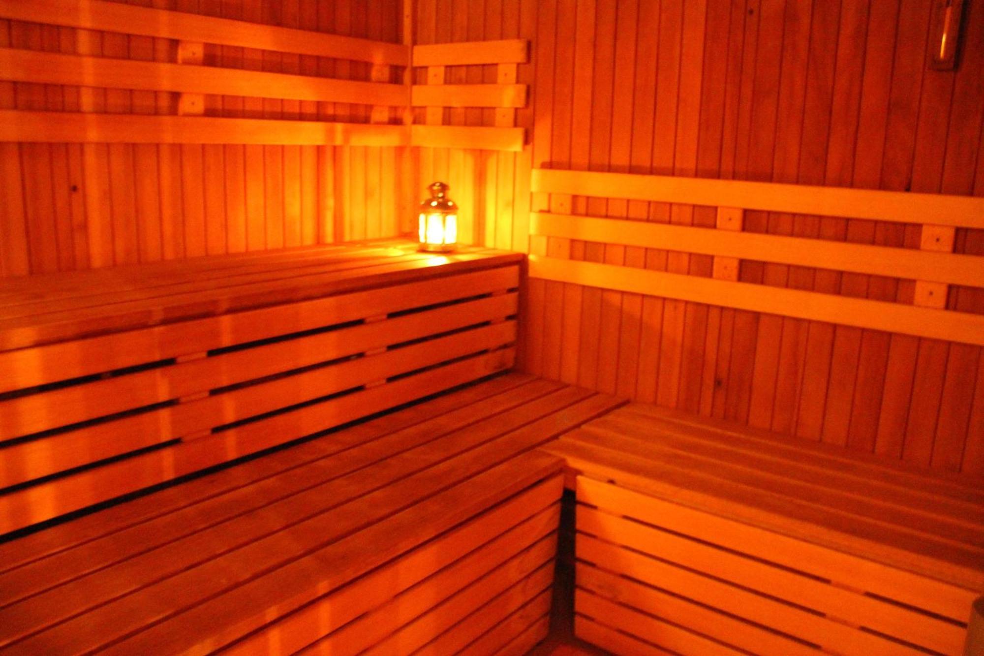 Hotel Sporting Tabiano Terme Bagian luar foto